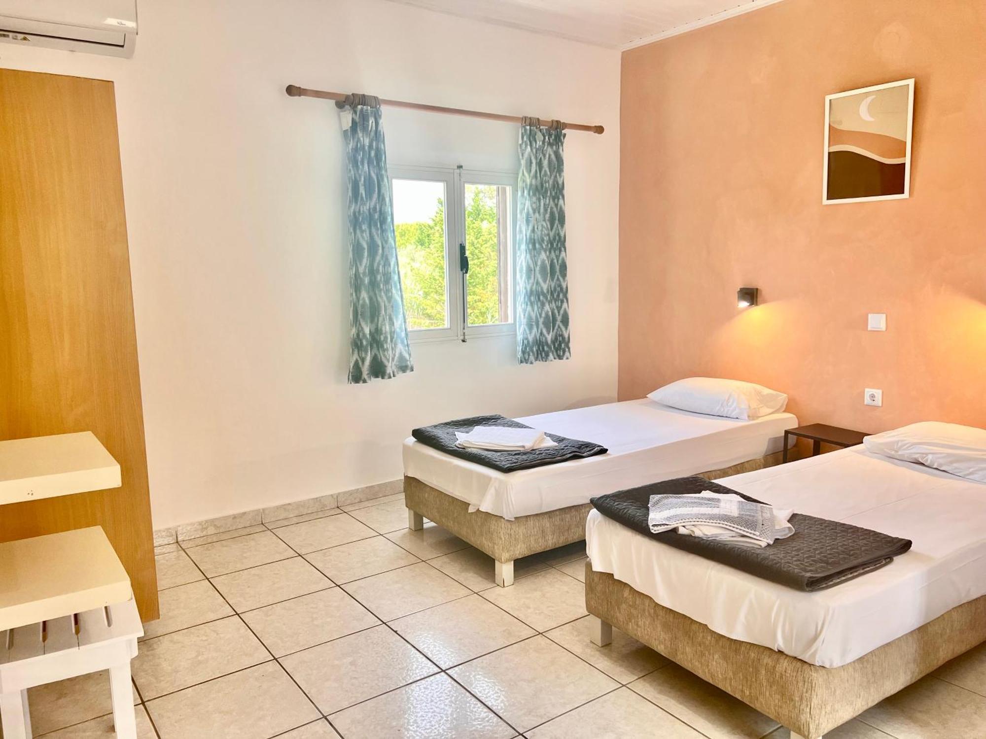 Seaside Studios Kavos Luaran gambar
